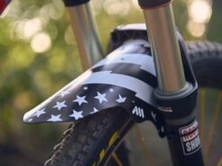 All-mountain-style AMS Garde Boue Avant Patriot Mud Guard -Vtt Soldes Boutique ams garde boue avant patriot mud guard 2