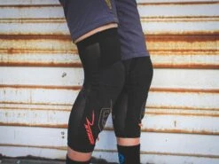 TROY LEE DESIGNS Stage Protection Genouillère VTT -Vtt Soldes Boutique troy lee designs stage protection genouillere vtt 3